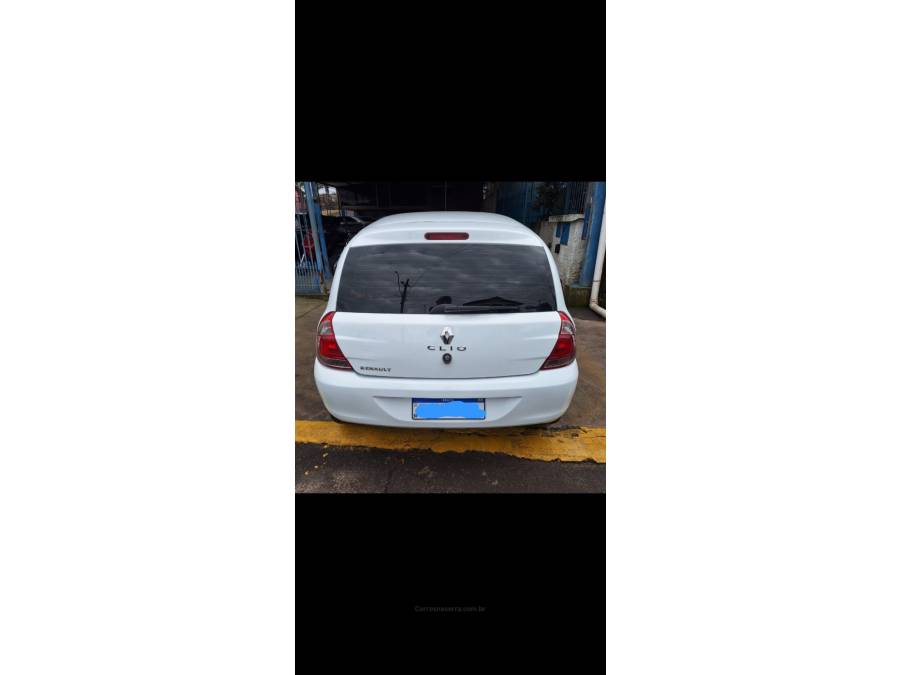 RENAULT - CLIO - 2013/2013 - Branca - R$ 26.000,00