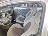FORD - KA - 2001/2001 - Dourada - R$ 16.900,00