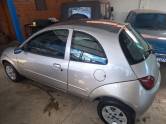 FORD - KA - 2001/2001 - Dourada - R$ 16.900,00