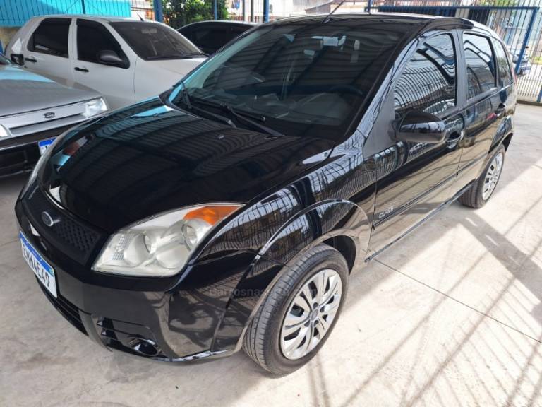 FORD - FIESTA - 2010/2010 - Preta - R$ 23.000,00